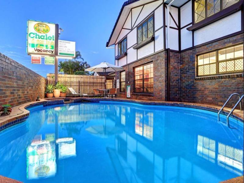 Chalet Motor Inn Bundaberg Ngoại thất bức ảnh