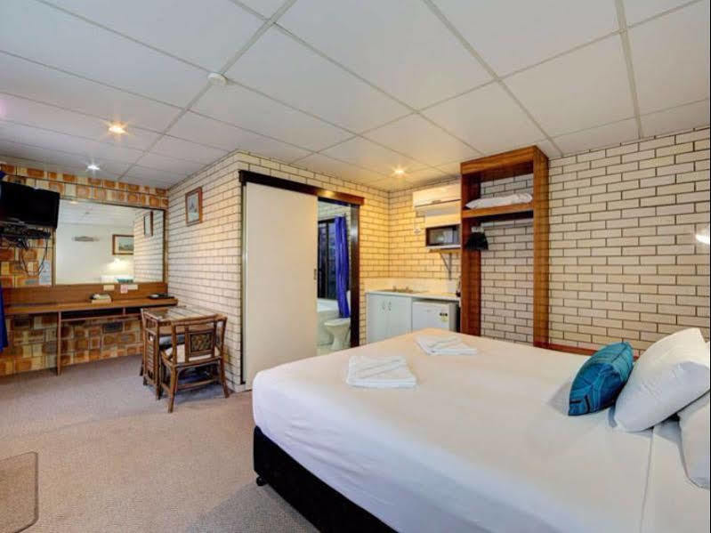 Chalet Motor Inn Bundaberg Ngoại thất bức ảnh