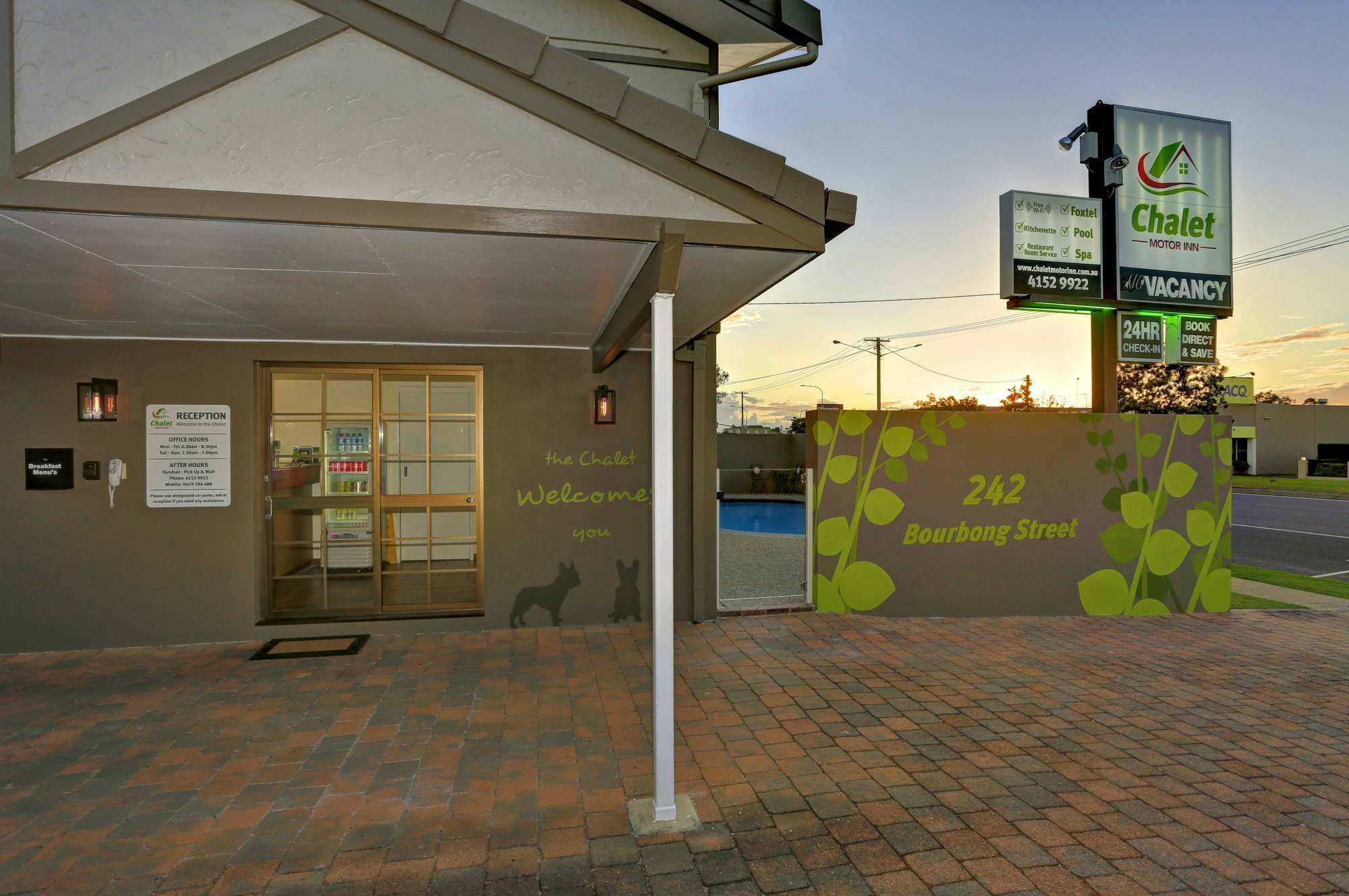 Chalet Motor Inn Bundaberg Ngoại thất bức ảnh